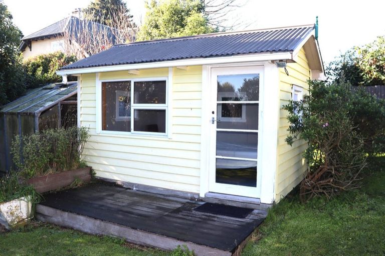Photo of property in 50 Tamar Street, South Hill, Oamaru, 9400