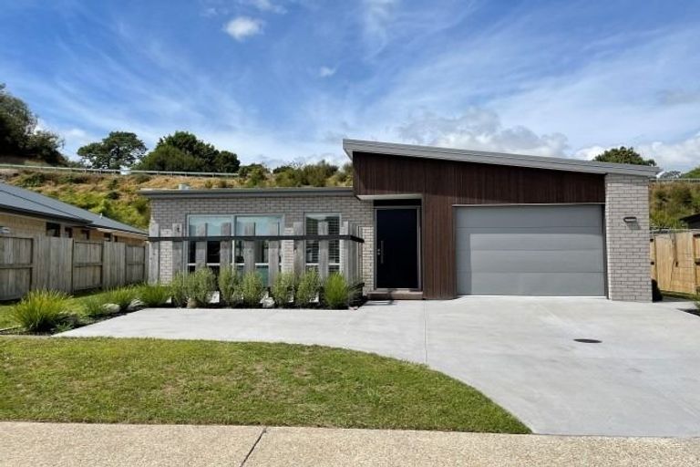 Photo of property in 61 Pakanga Grove, Pyes Pa, Tauranga, 3112