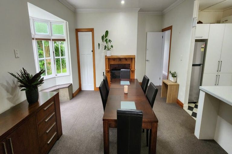 Photo of property in 15 Burns Street, Westown, New Plymouth, 4310