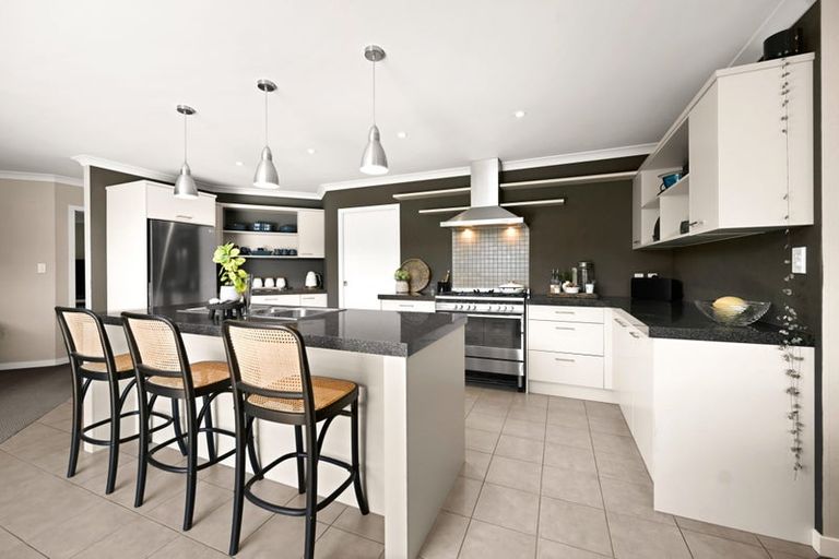 Photo of property in 8 Aquila Crescent, Rototuna North, Hamilton, 3210