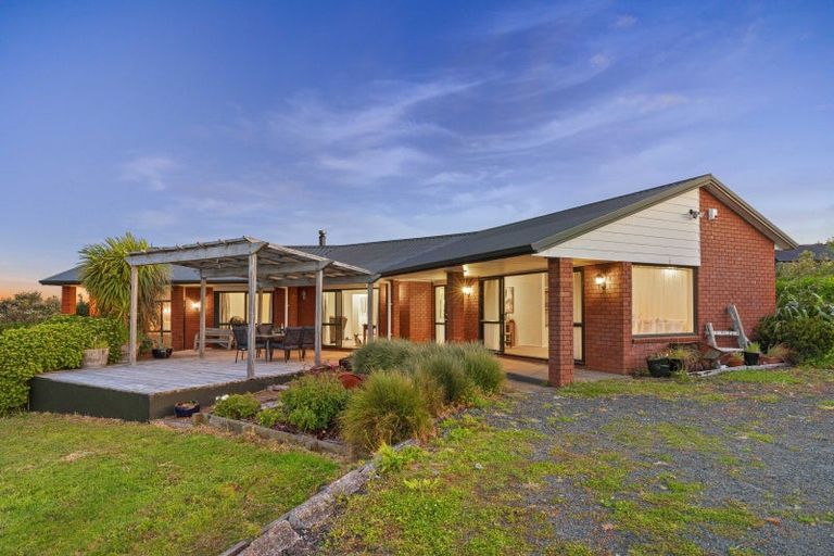 Photo of property in 118 Paparata Road, Bombay, 2675