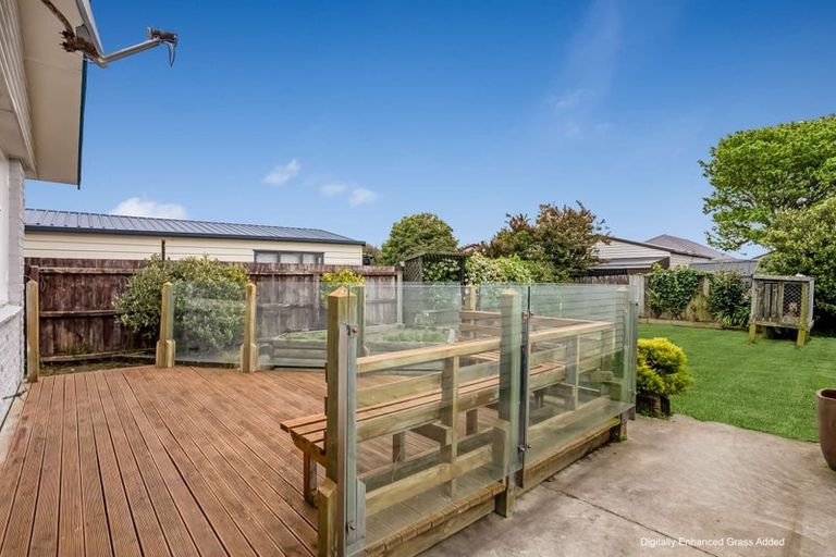 Photo of property in 150 Pacific Road, North New Brighton, Christchurch, 8083
