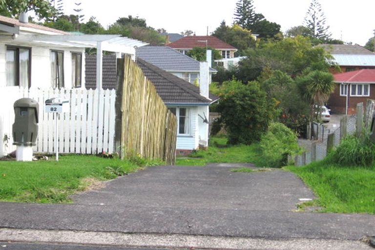 Photo of property in 1/82 Kervil Avenue, Te Atatu Peninsula, Auckland, 0610
