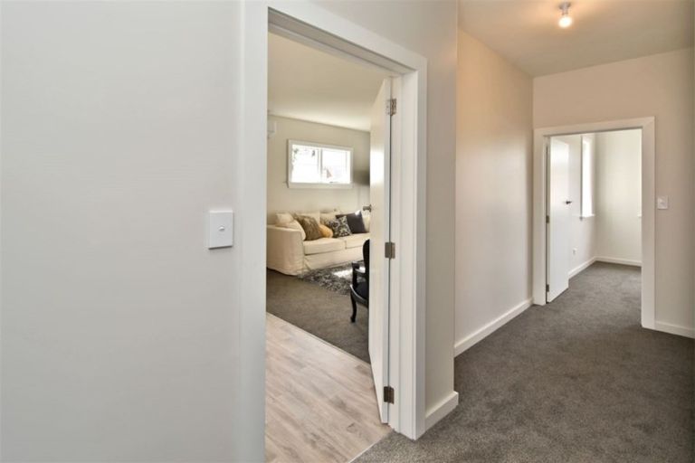 Photo of property in 219a Main North Road, Redwood, Christchurch, 8051