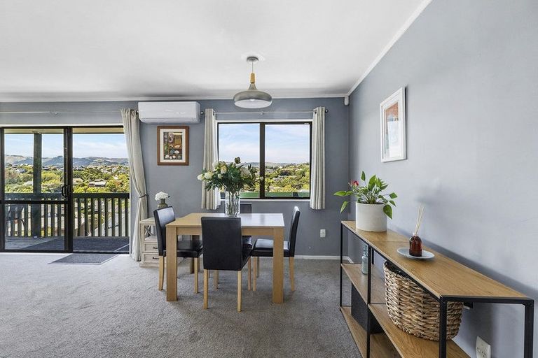 Photo of property in 22 Shackle Lane, Whitby, Porirua, 5024