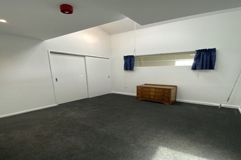 Photo of property in Coromandel Heights, 3/111 Coromandel Street, Newtown, Wellington, 6021