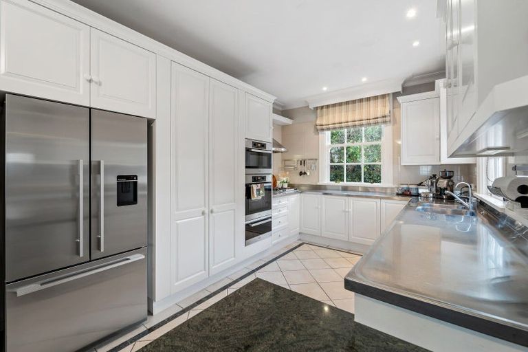 Photo of property in 21a Clifton Road, Hauraki, Auckland, 0622