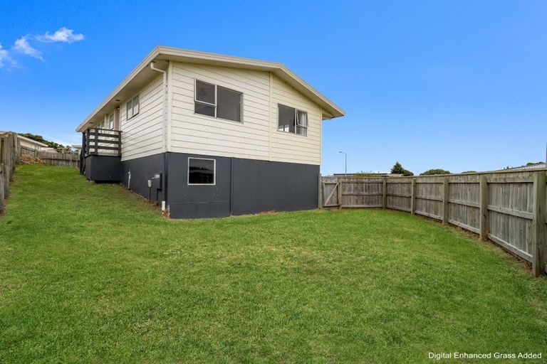Photo of property in 10 Tainui Street, Castlecliff, Whanganui, 4501
