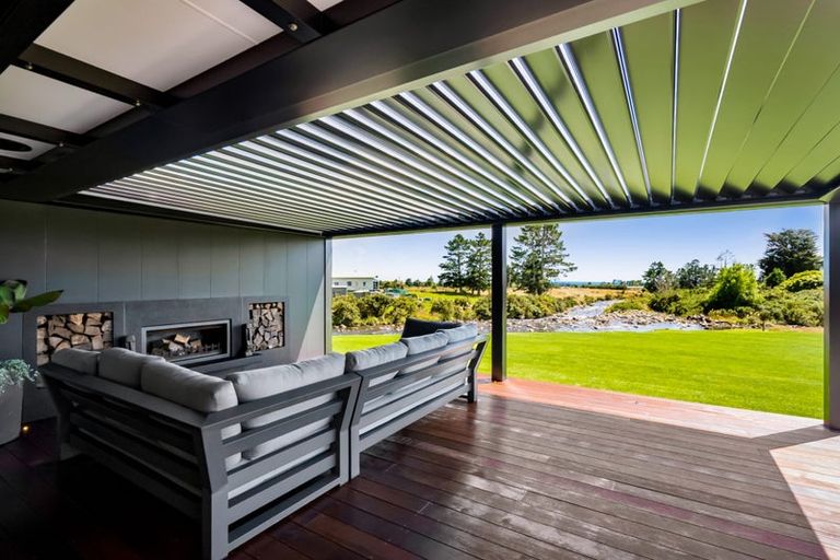 Photo of property in 90 Peters Road, Kaimiro, 4371