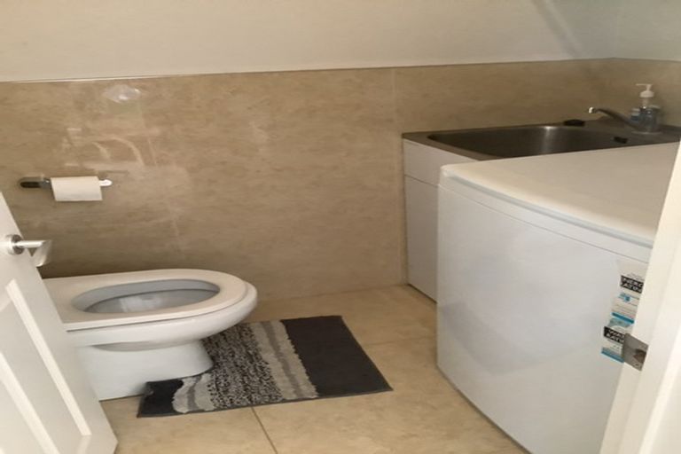 Photo of property in 42 Castlederg Drive, Flat Bush, Auckland, 2019