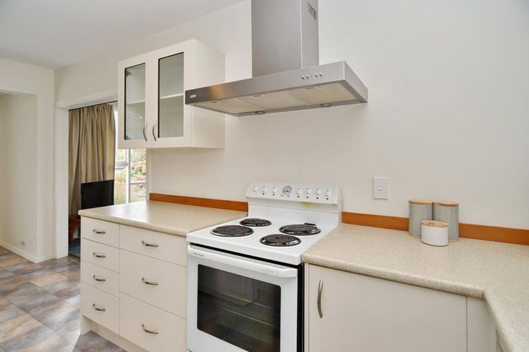 Photo of property in 115 Oakhampton Street, Hornby, Christchurch, 8042