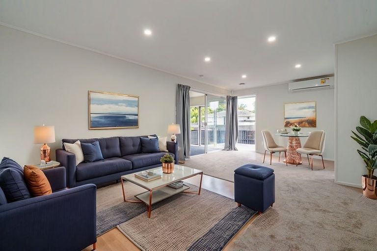 Photo of property in 15 Burndale Terrace, Manurewa, Auckland, 2102