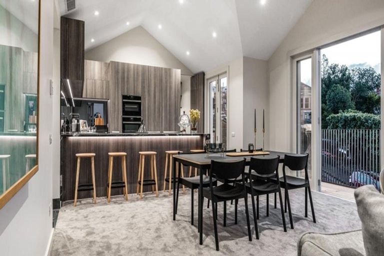 Photo of property in 7 Gunson Street, Freemans Bay, Auckland, 1011