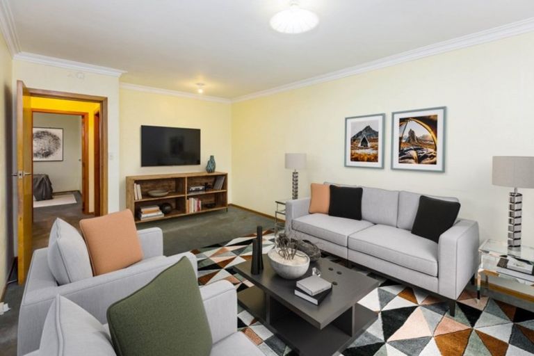 Photo of property in 3/4 Henry Street, Ebdentown, Upper Hutt, 5018