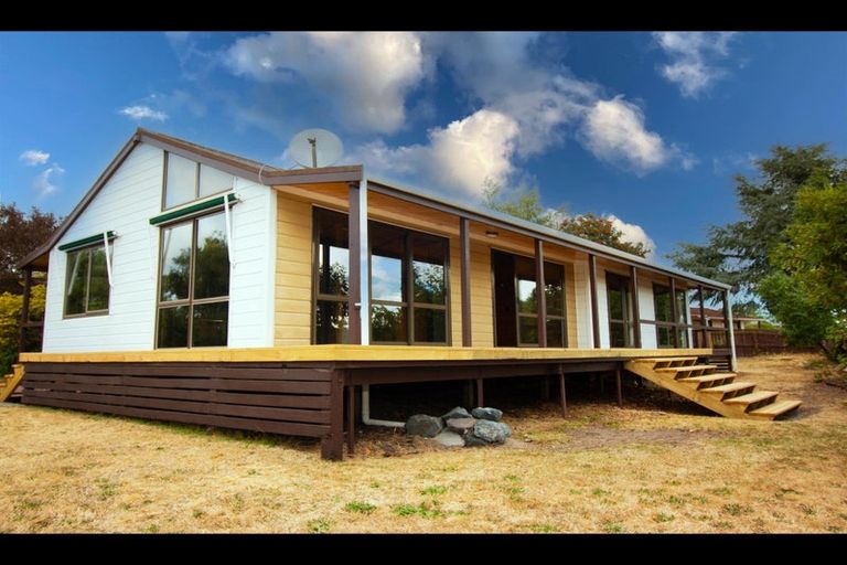 Photo of property in 20 Tobin Place, Richmond Heights, Taupo, 3330