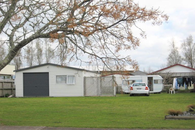 Photo of property in 12 Whitby Avenue, Whitianga, 3510