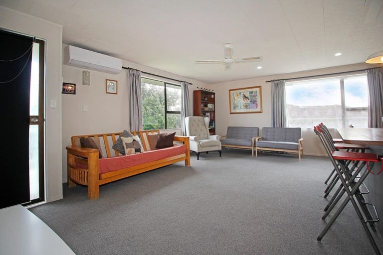 Photo of property in 8 Mataura Place, Clover Park, Auckland, 2019