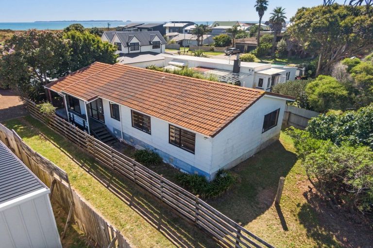 Photo of property in 225b Dickson Road, Papamoa Beach, Papamoa, 3118