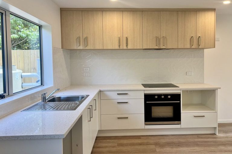 Photo of property in 7 Sheralee Place, Bucklands Beach, Auckland, 2014