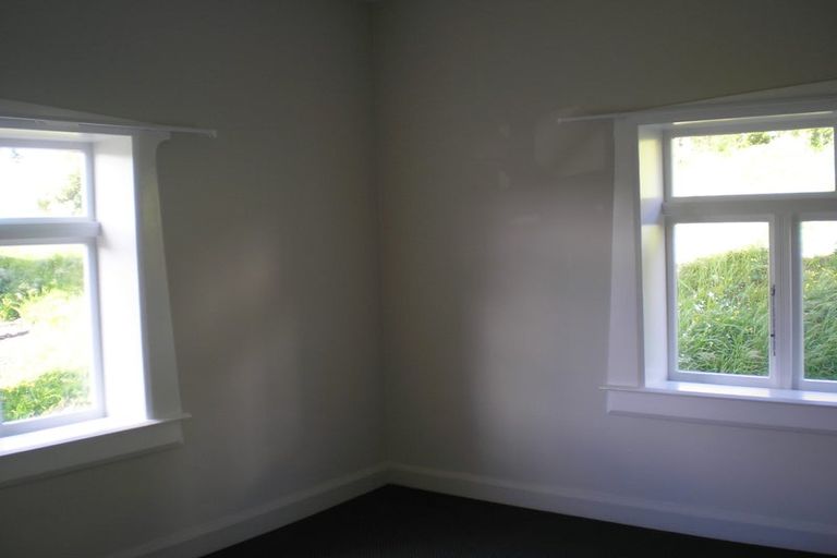 Photo of property in 196 Rongotai Road, Rongotai, Wellington, 6022