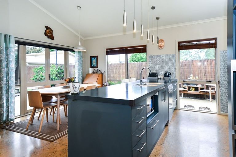 Photo of property in 19 Strathmore Drive, Rototuna, Hamilton, 3210