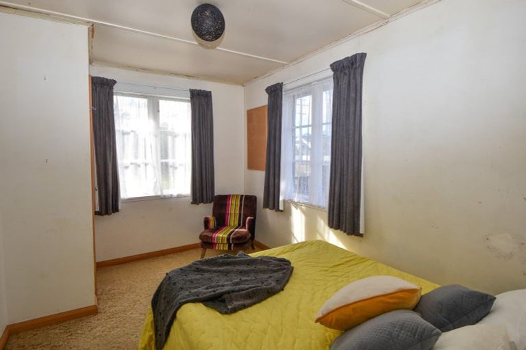 Photo of property in 255 High Street North, Carterton, 5713