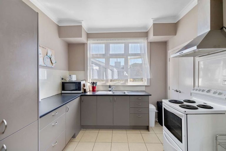 Photo of property in 61 Ferguson Street, Awapuni, Palmerston North, 4412