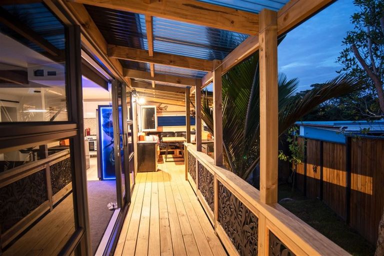 Photo of property in 21b Brian Crescent, Stanmore Bay, Whangaparaoa, 0932