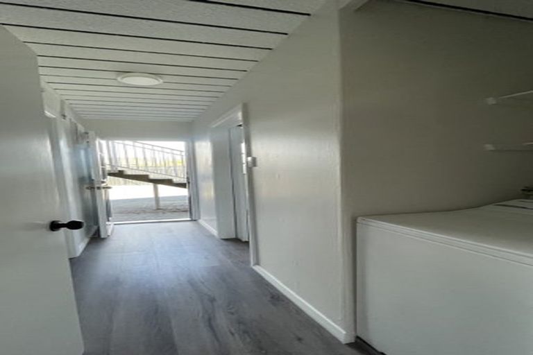 Photo of property in 1/555 Hillside Road, Caversham, Dunedin, 9012