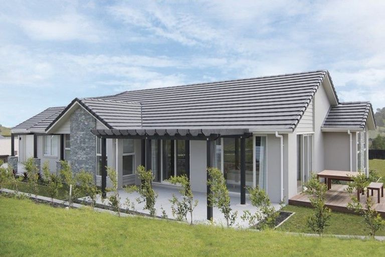 Photo of property in 14 Mclachlan Way, Pokeno, 2471