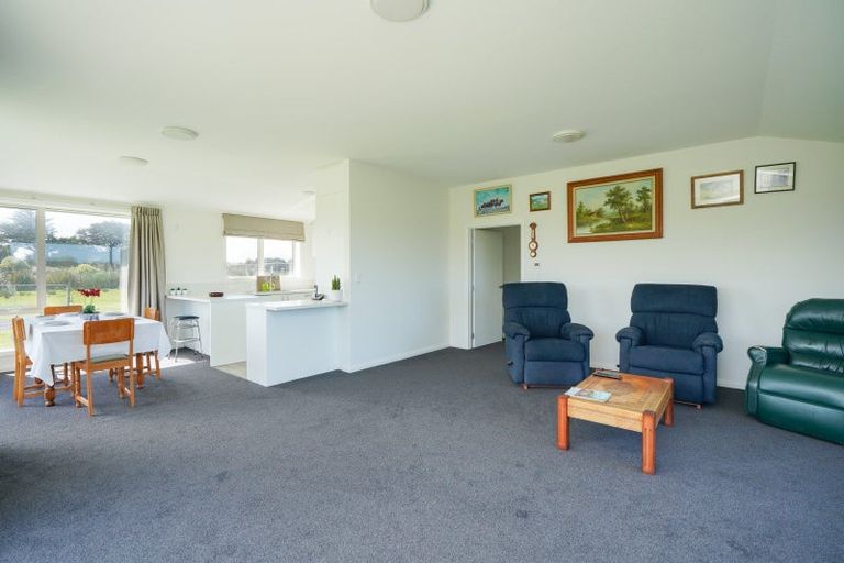 Photo of property in 99 Maher Street, Tisbury, Invercargill, 9877