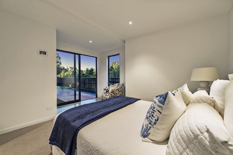 Photo of property in 31 Irvines Track, Halswell, Christchurch, 8025