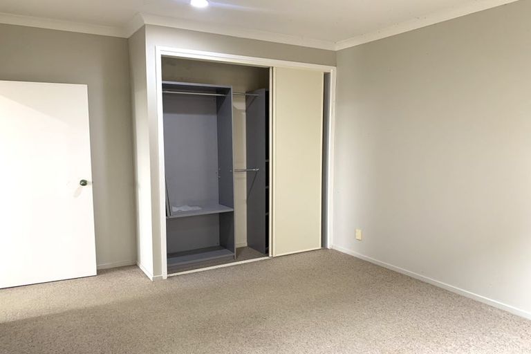 Photo of property in 2a Castleton Drive, Howick, Auckland, 2014