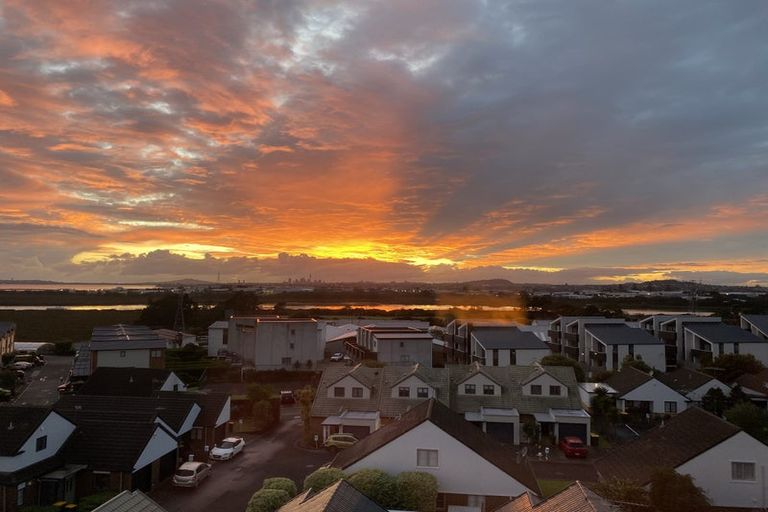 Photo of property in 406/7 Rauemi Way, Te Atatu South, Auckland, 0610