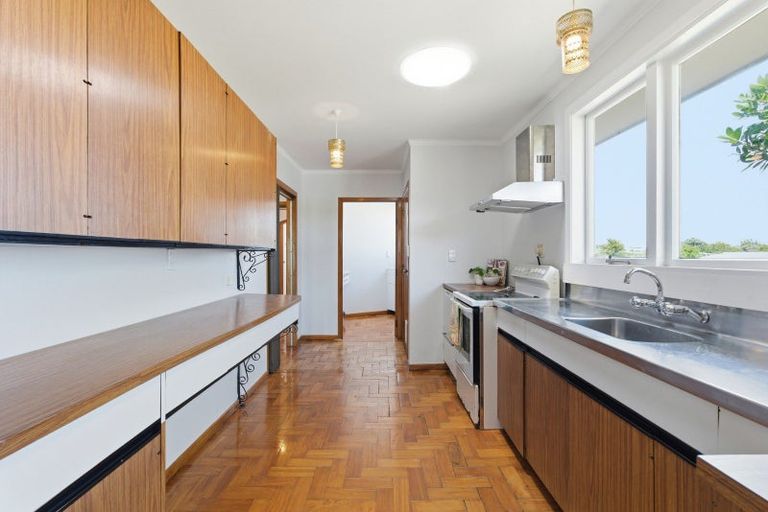 Photo of property in 82 Parsons Street, Springvale, Whanganui, 4501