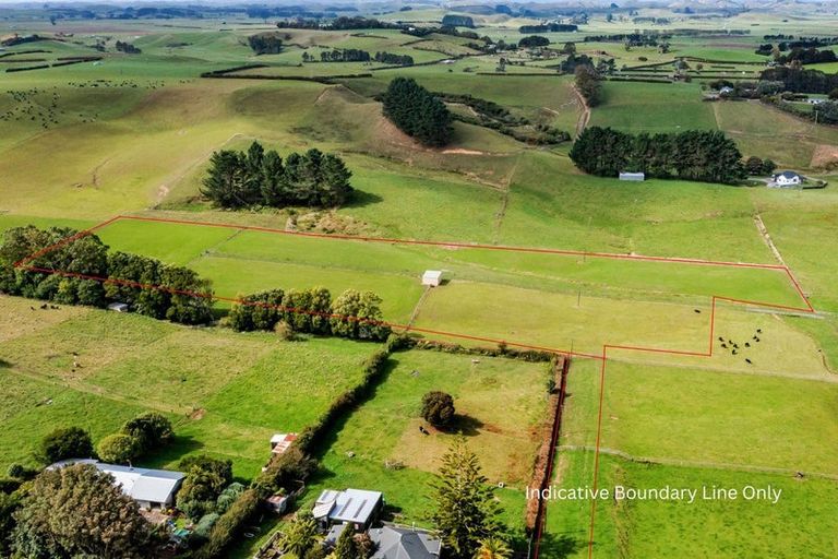 Photo of property in Moir Street, Eltham, 4322