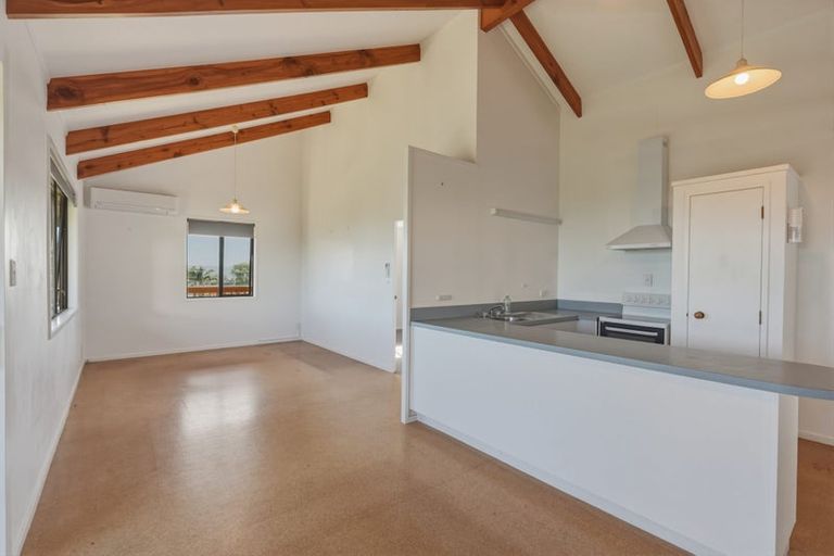 Photo of property in 5 Cable Bay Block Road, Cable Bay, 0420