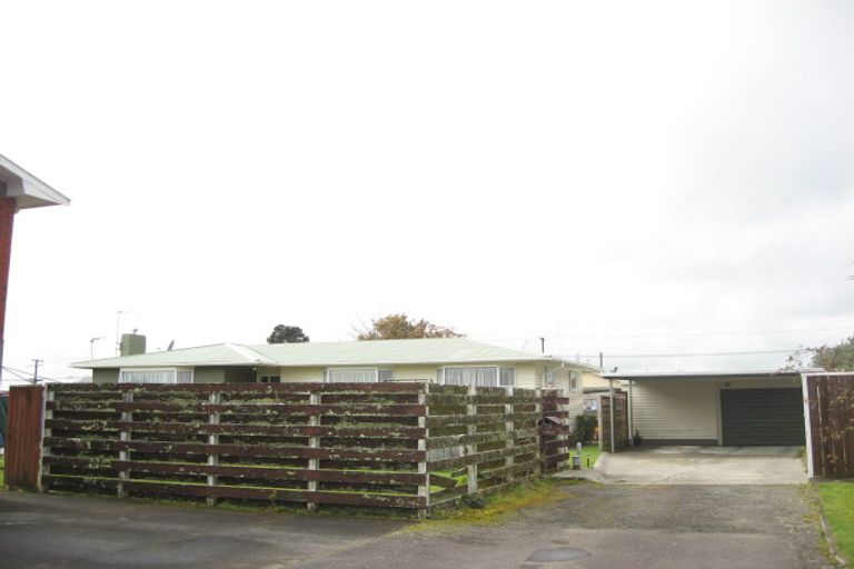 Photo of property in 295c Huatoki Street, Upper Vogeltown, New Plymouth, 4310