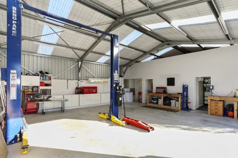 Photo of property in 12 Rossington Drive, West Melton, 7618