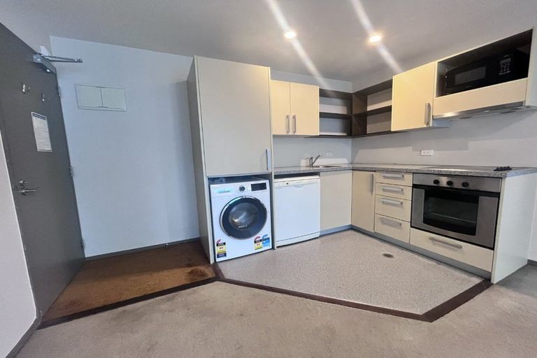 Photo of property in Dual Apartments, 401/142 Vivian Street, Te Aro, Wellington, 6011