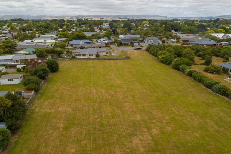 Photo of property in 11 Rexwood Estate, Carterton, 5713