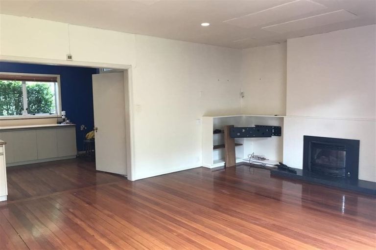 Photo of property in 9 Ford Road, Opawa, Christchurch, 8023