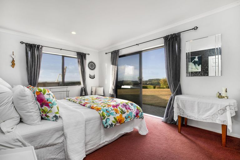 Photo of property in 604 Ponga Road, Opaheke, Papakura, 2584