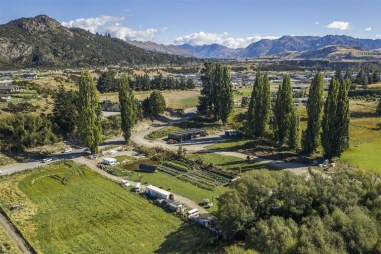 Photo of property in 41 Monteith Road, Albert Town, Wanaka, 9382