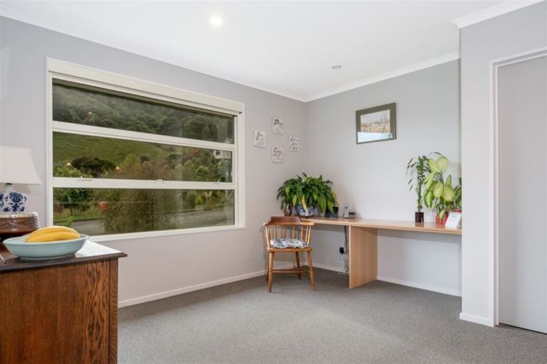 Photo of property in 4 Saddleback Road, Todds Valley, Nelson, 7071