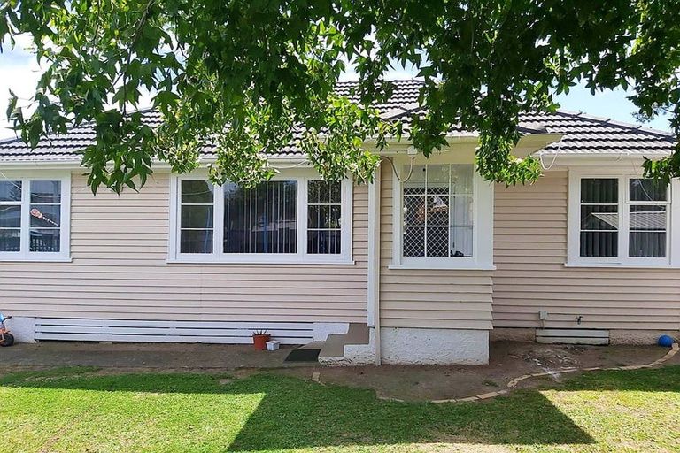 Photo of property in 1/38 Woolfield Road, Papatoetoe, Auckland, 2025