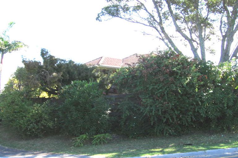 Photo of property in 35 Rock Isle Road, Torbay, Auckland, 0630