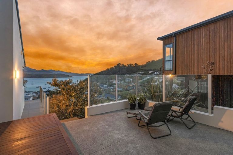 Photo of property in 92f Governors Bay Road, Cass Bay, Lyttelton, 8971