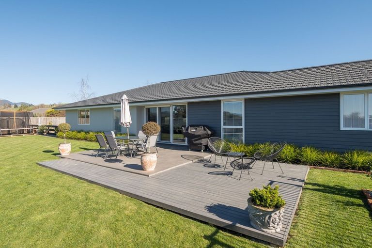 Photo of property in 8 Jardine Lane, Wakefield, 7025