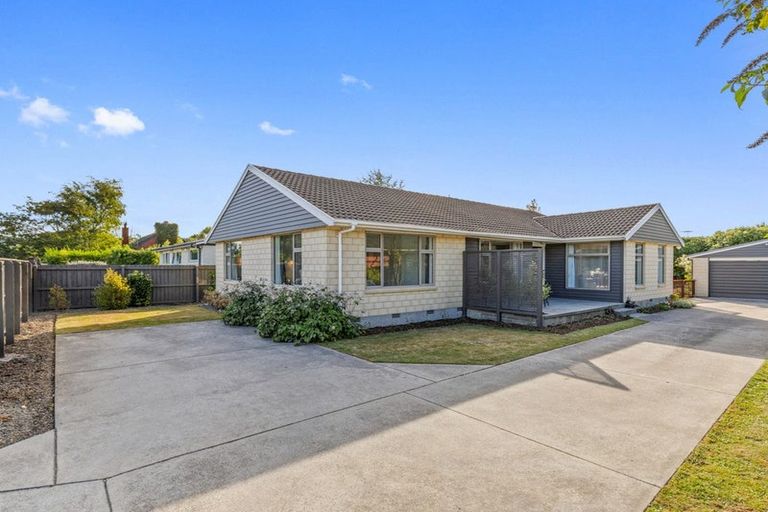 Photo of property in 65 Grahams Road, Burnside, Christchurch, 8041